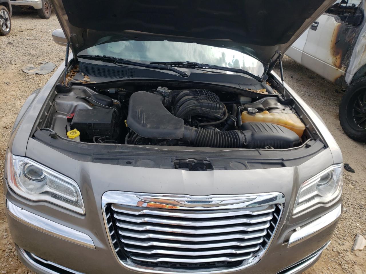 Photo 7 from auction – 2014 CHRYSLER 300 with VIN 2C3CCAAG0EH289104
