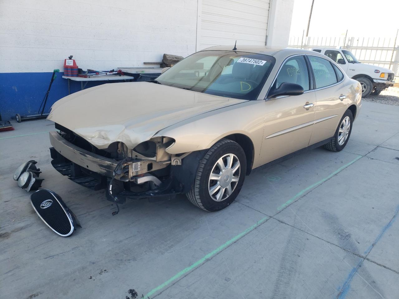 Photo 2 from auction – 2005 BUICK LACROSSE C with VIN 2G4WC532151242962
