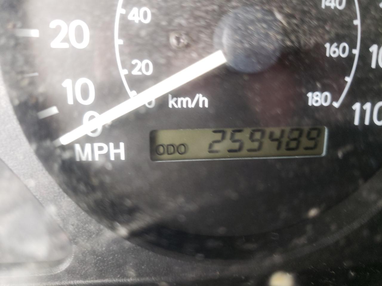 Photo 8 from auction – 2000 TOYOTA COROLLA VE with VIN 2T1BR12E6YC299721