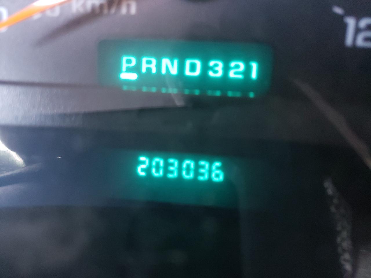 Photo 8 from auction – 2002 CHEVROLET TRAILBLAZE with VIN 1GNDS13S922268347