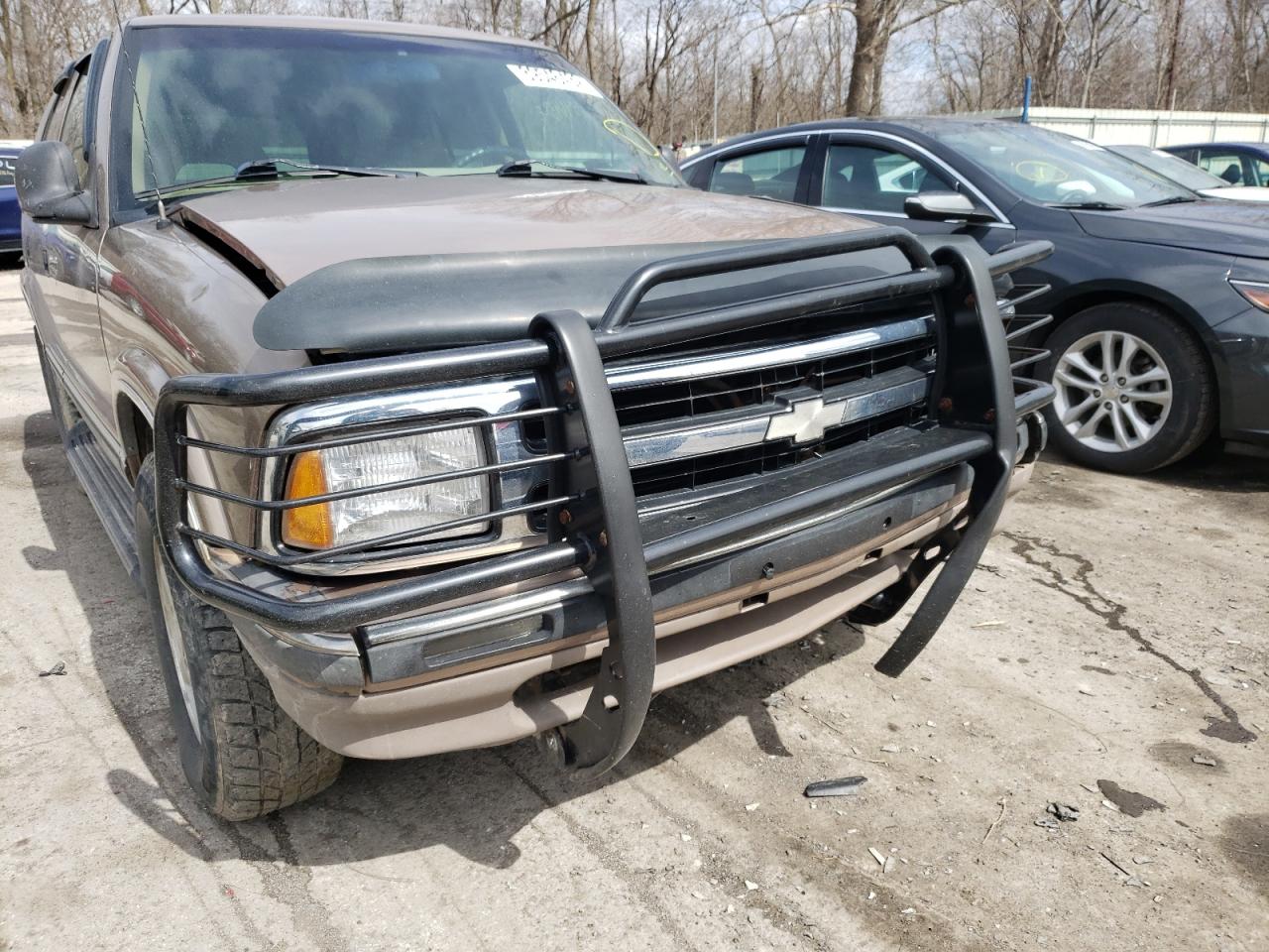 Photo 9 from auction – 1997 CHEVROLET BLAZER with VIN 1GNDT13W0V2242790