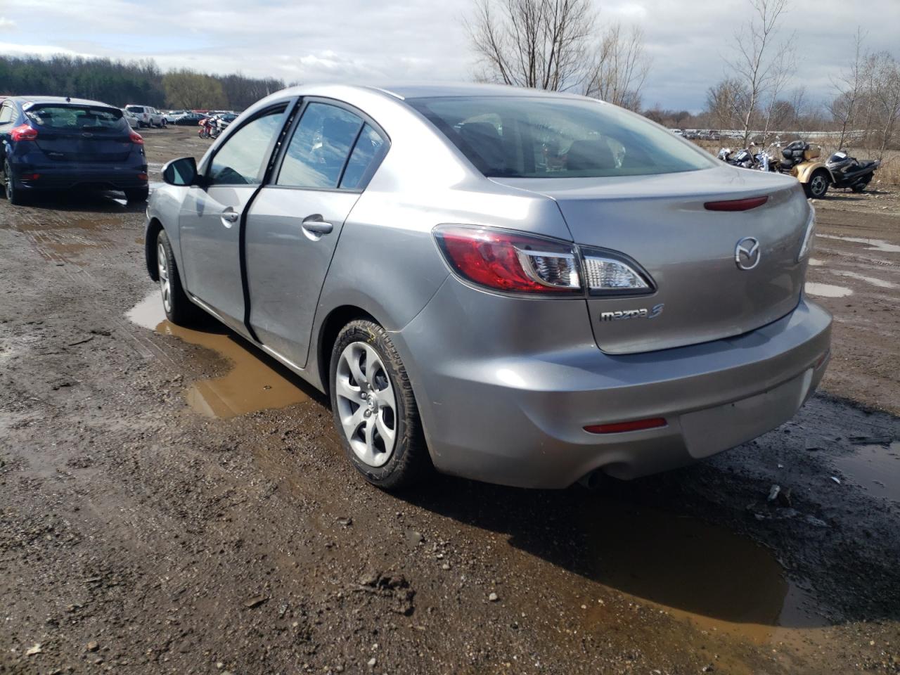 Photo 3 from auction – 2012 MAZDA 3 I with VIN JM1BL1UG6C1520182