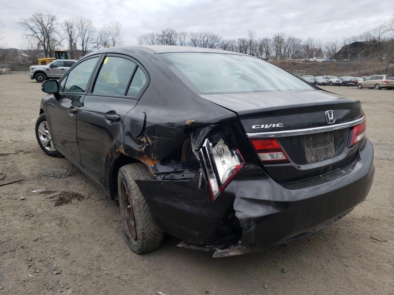 Photo 3 from auction – 2013 HONDA CIVIC LX with VIN 2HGFB2F50DH567802