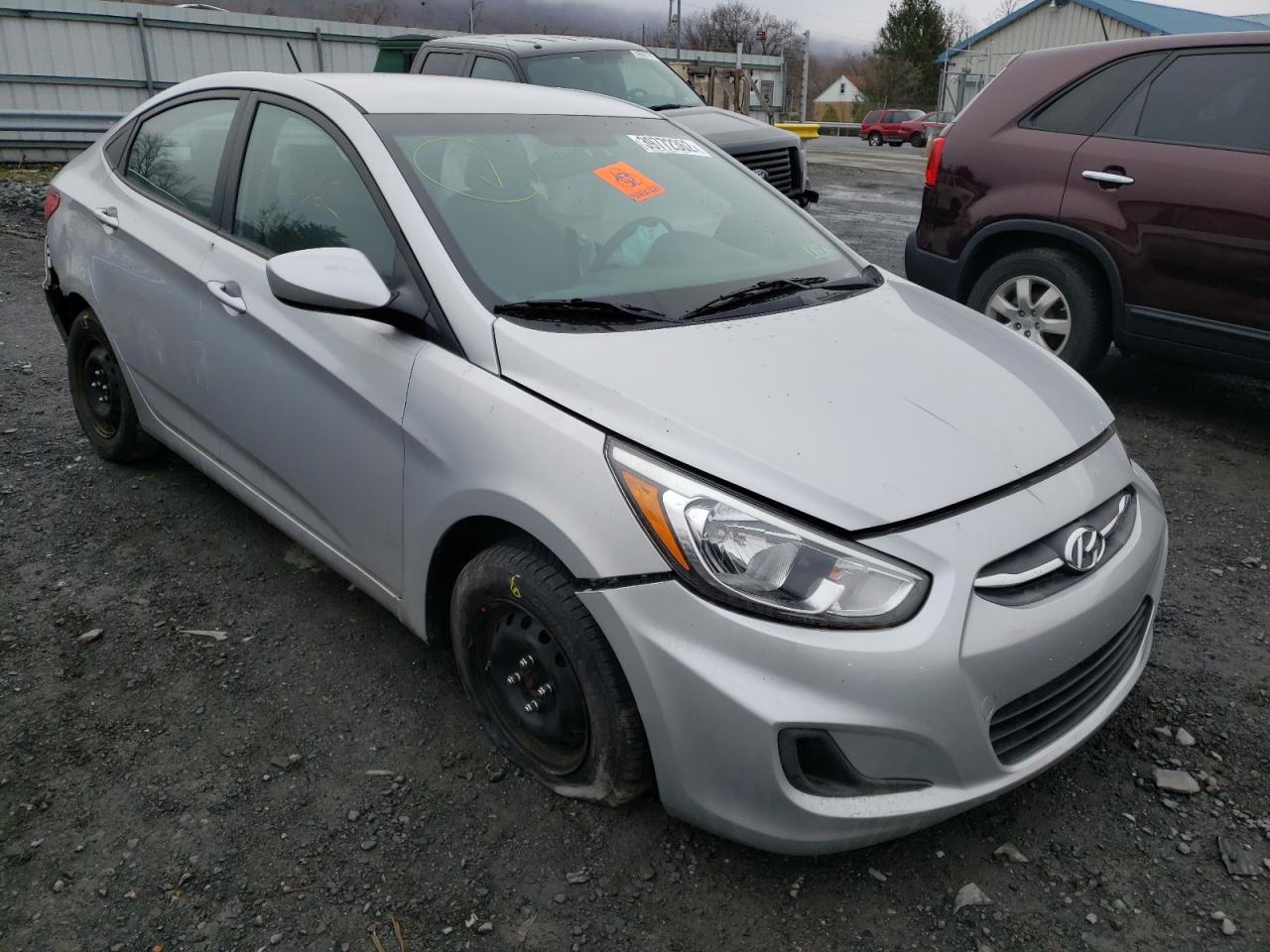 HYUNDAI ACCENT SE 2017 with VIN KMHCT4AE8HU310127 - Photo from auction