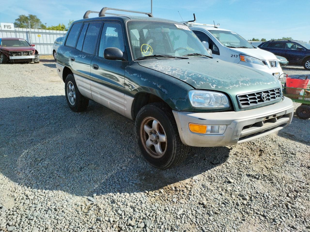 TOYOTA RAV4 1998 z numerem VIN JT3HP10V2W7102453 - Zdjęcie z aukcji