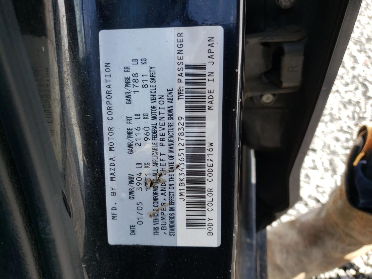 Photo 10 from auction – 2005 MAZDA 3 HATCHBAC with VIN JM1BK343651278329