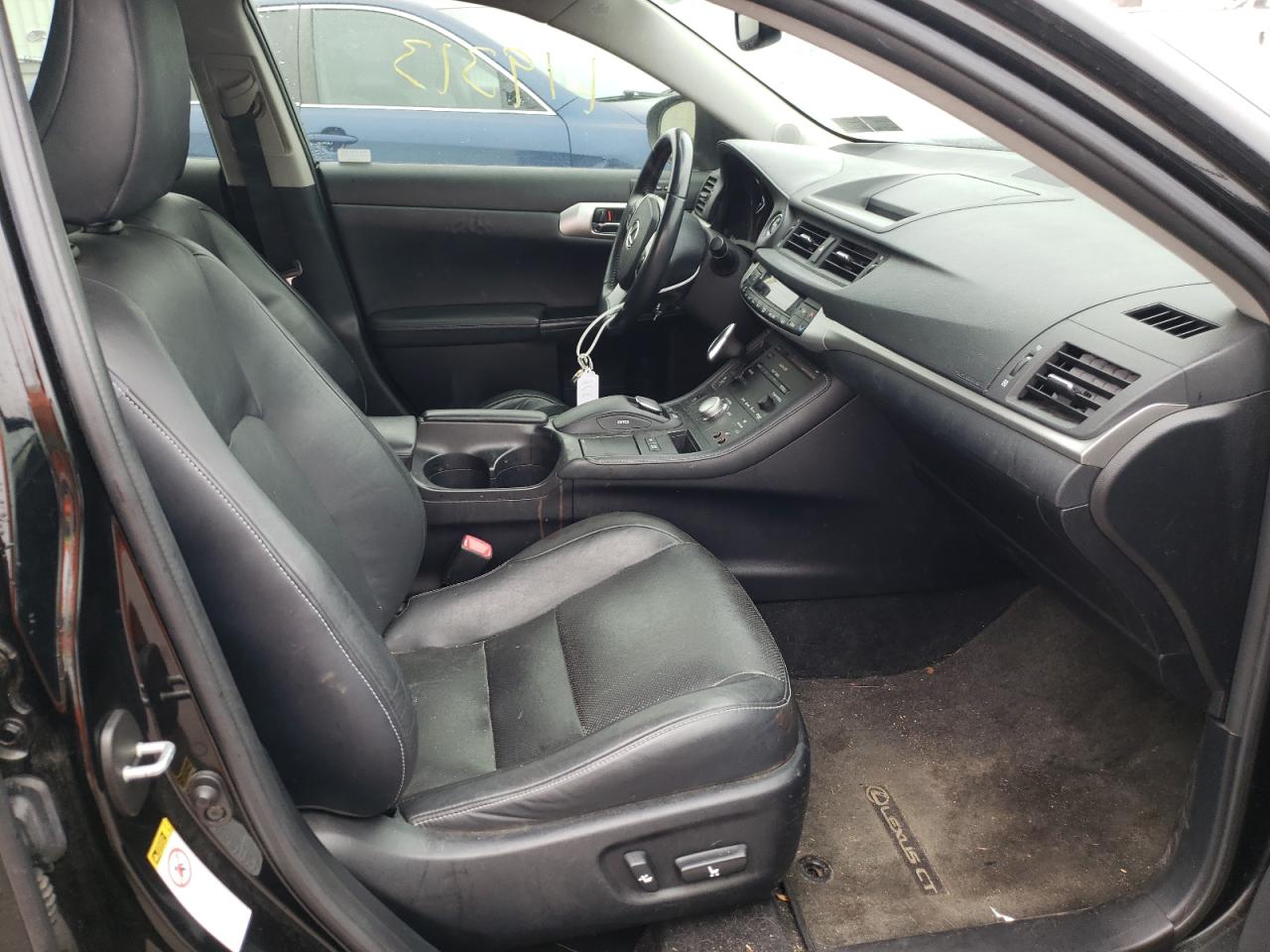 Photo 5 from auction – 2013 LEXUS CT 200 with VIN JTHKD5BH2D2133851