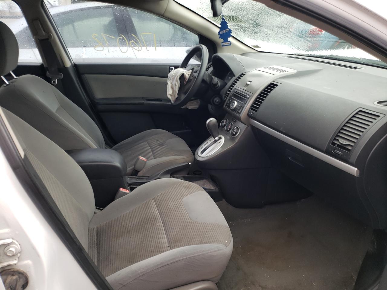 Photo 5 from auction – 2011 NISSAN SENTRA 2.0 with VIN 3N1AB6AP9BL618469