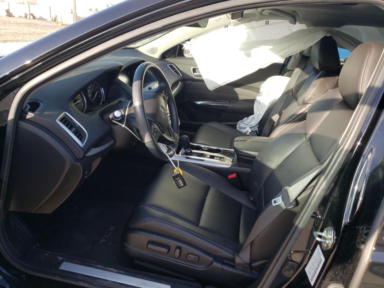 Photo 5 from auction – 2020 ACURA TLX with VIN 19UUB1F39LA005409
