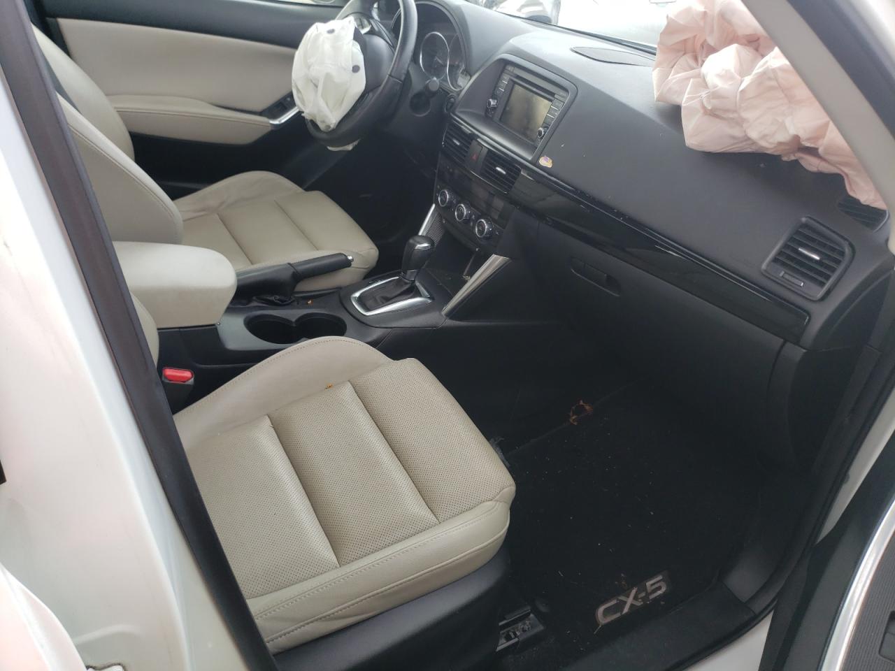 Photo 5 from auction – 2015 MAZDA CX-5 GT with VIN JM3KE4DY9F0499592