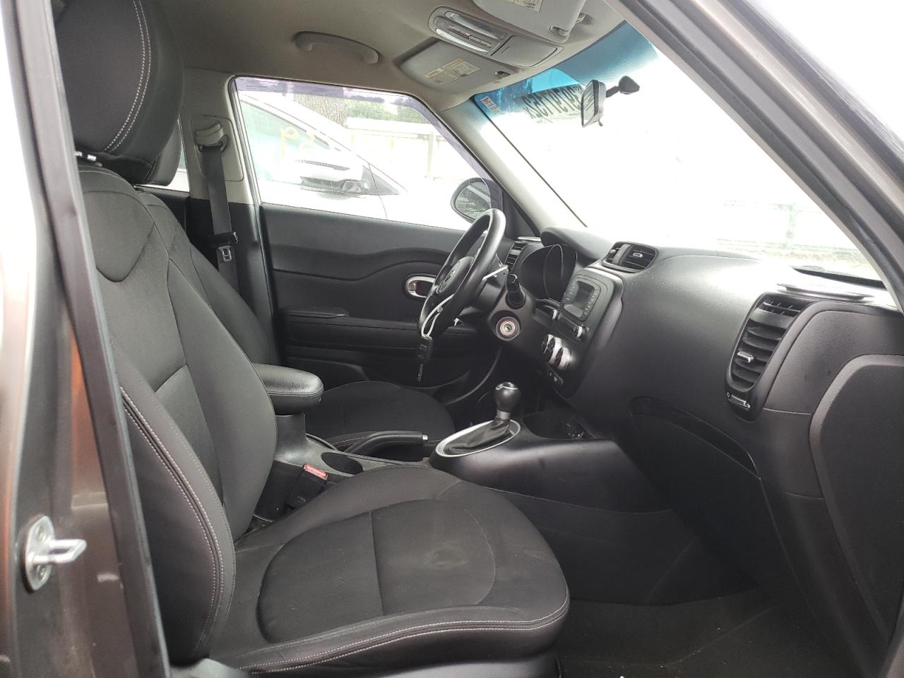 Photo 5 from auction – 2014 KIA SOUL with VIN KNDJN2A25E7052661