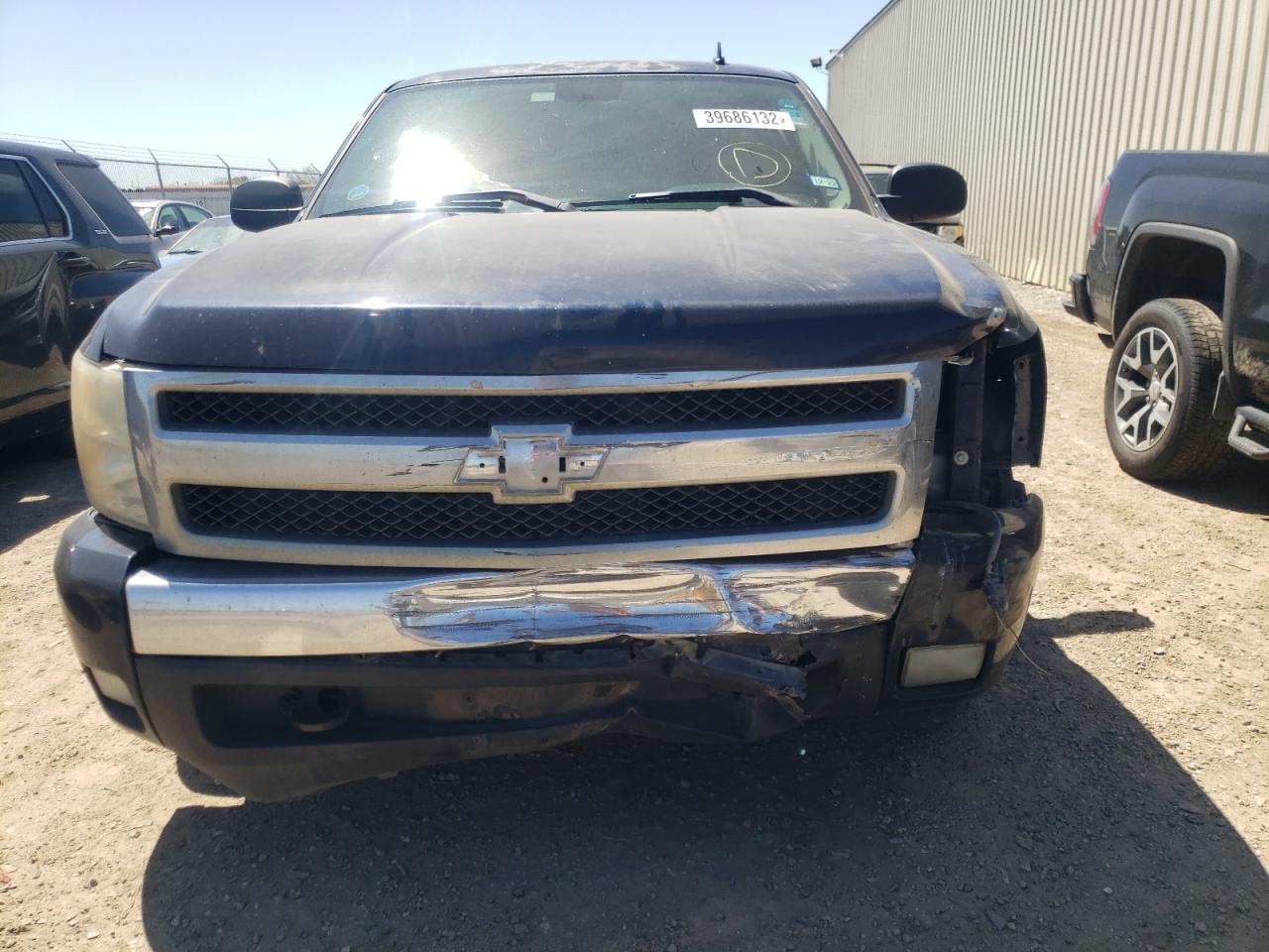 Photo 9 from auction – 2008 CHEVROLET SILVERADO with VIN 1GCEC14078Z127395