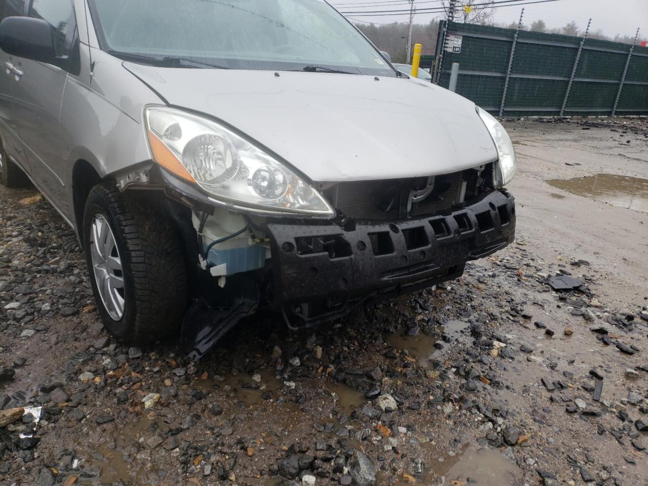 Photo 9 from auction – 2006 TOYOTA SIENNA with VIN 5TDZA23C06S453515