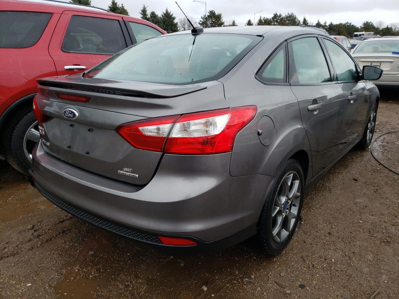 Photo 4 from auction – 2013 FORD FOCUS SE with VIN 1FADP3F25DL211745