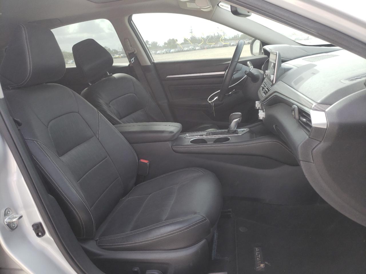 Photo 5 from auction – 2019 NISSAN ALTIMA SL with VIN 1N4BL4EV5KC116166