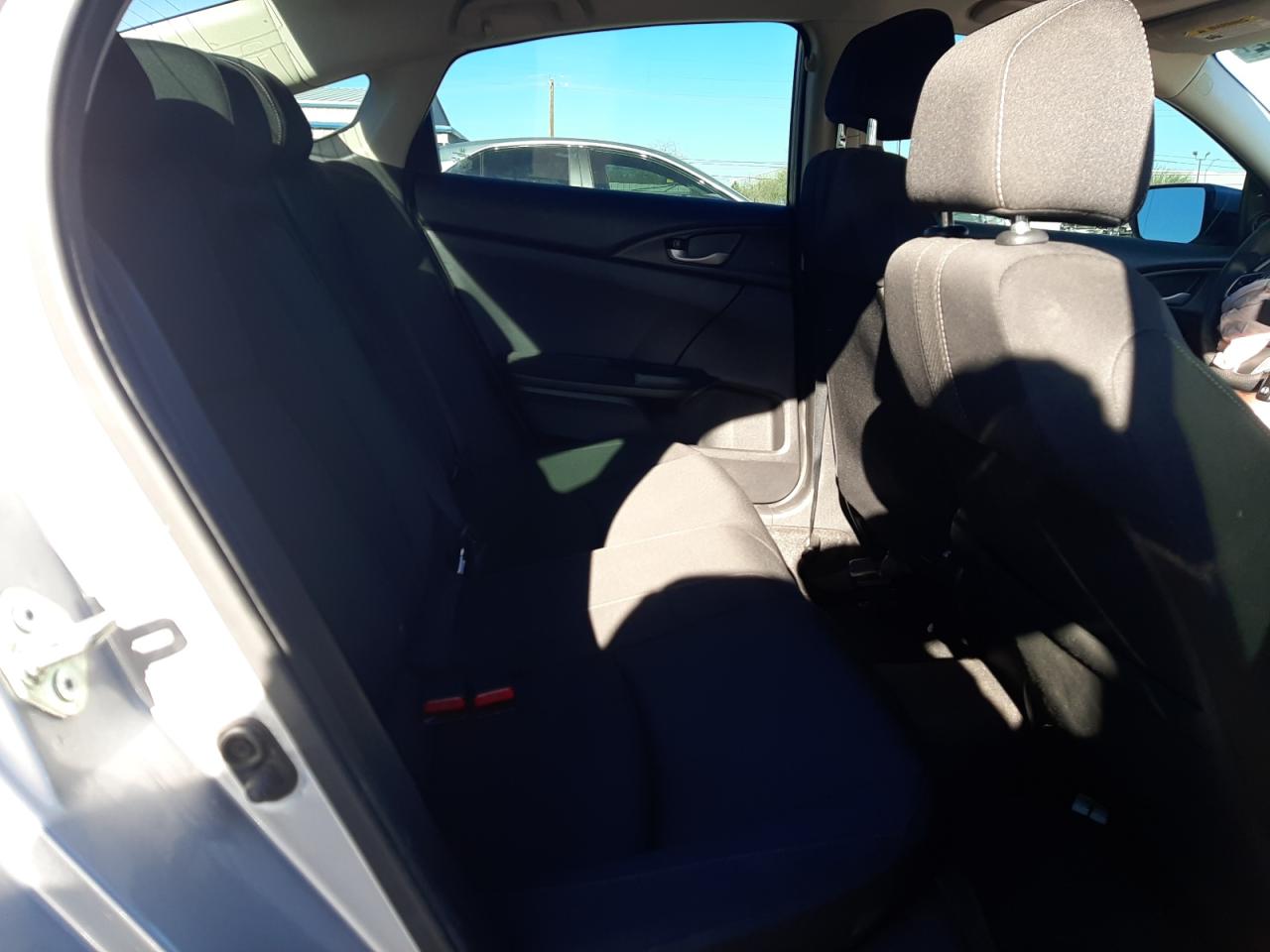 Photo 6 from auction – 2016 HONDA CIVIC EX with VIN 19XFC2F78GE052317