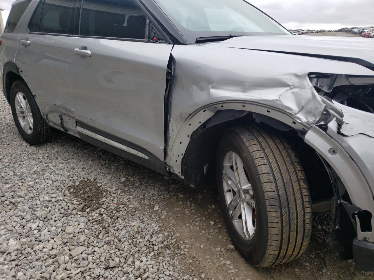Photo 9 from auction – 2021 FORD EXPLORER X with VIN 1FMSK7DH3MGA60911