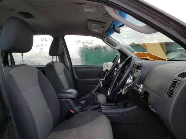 Photo 5 from auction – 2007 FORD ESCAPE XLS with VIN 1FMYU02Z97KB67891