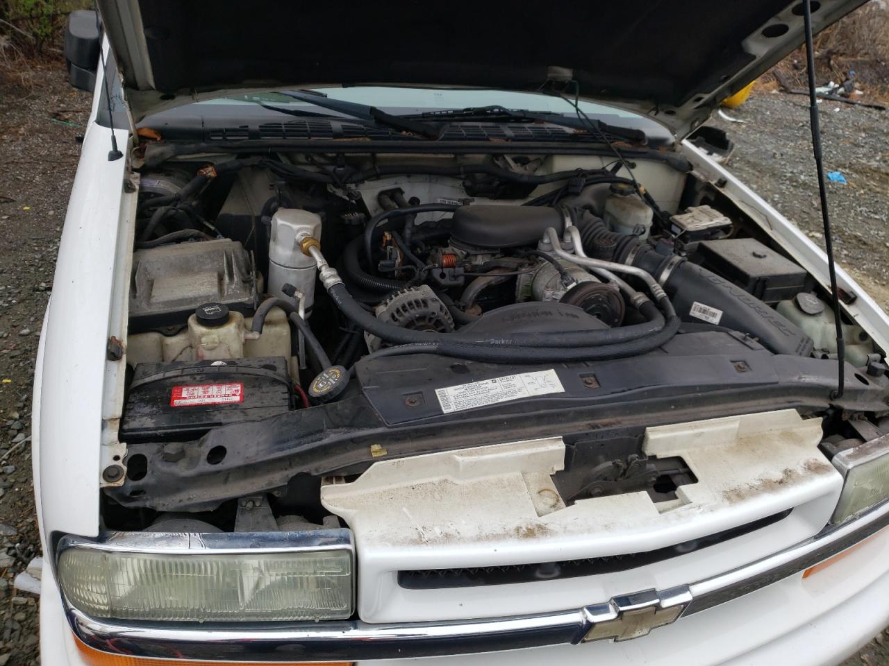 Photo 7 from auction – 2004 CHEVROLET BLAZER with VIN 1GNDT13X24K146733