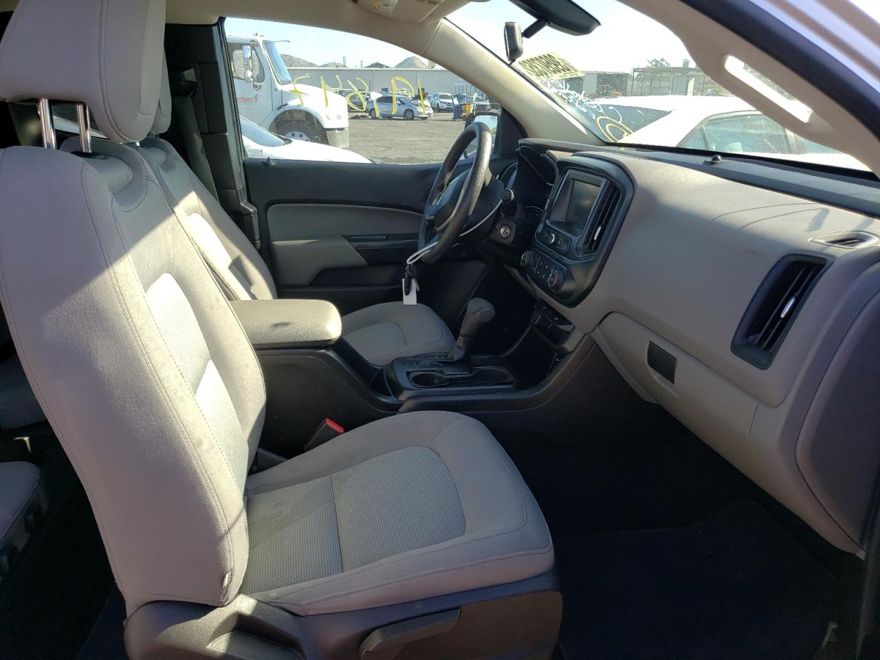 Photo 5 from auction – 2018 GMC CANYON with VIN 1GTH5BEA7J1296065