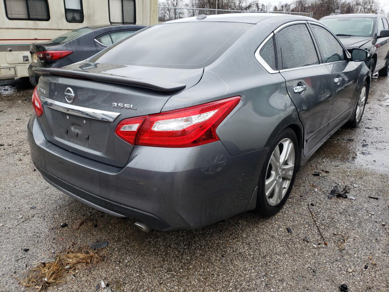 Photo 4 from auction – 2016 NISSAN ALTIMA 3.5 with VIN 1N4BL3AP0GC164120