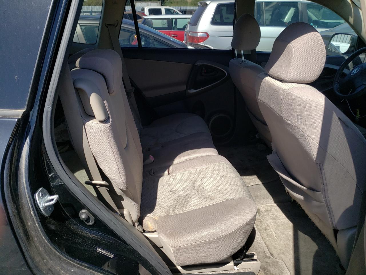 Photo 6 from auction – 2007 TOYOTA RAV4 with VIN JTMZD33V476031246