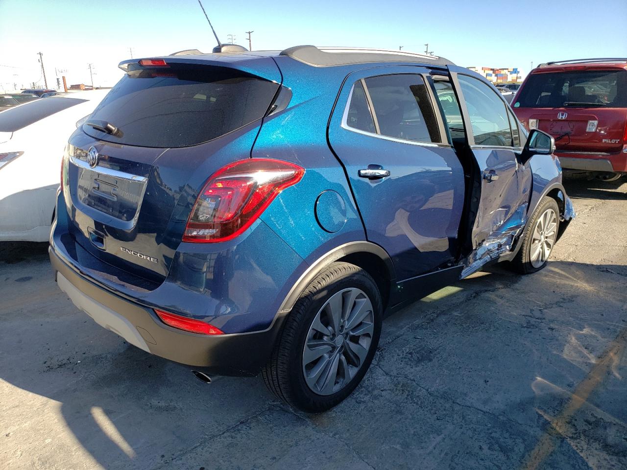 Photo 4 from auction – 2019 BUICK ENCORE PRE with VIN KL4CJASB0KB807862