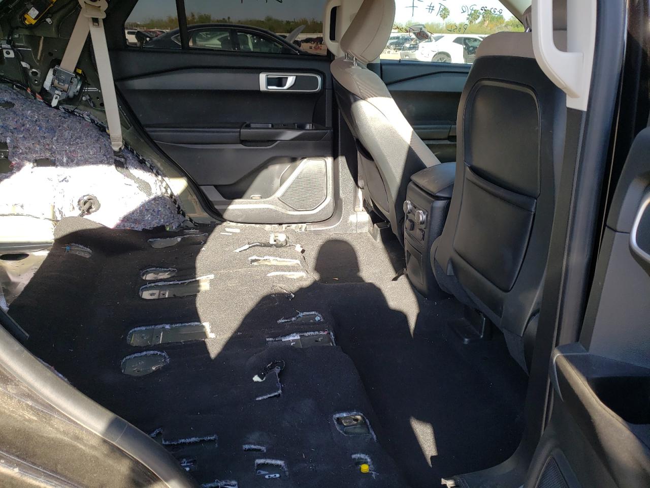 Photo 6 from auction – 2020 FORD EXPLORER with VIN 1FMSK7BHXLGD16432