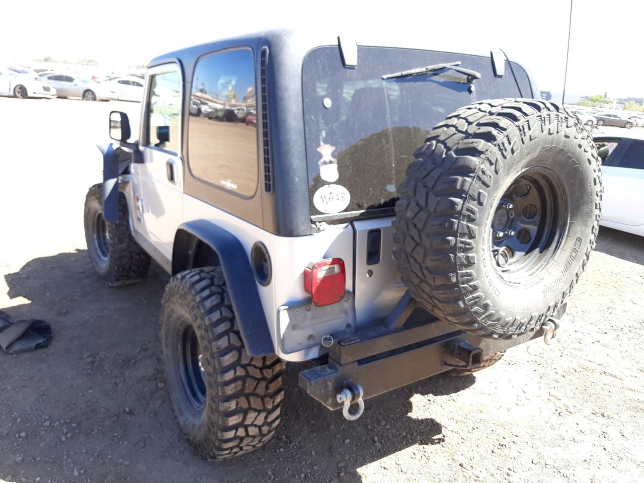Photo 3 from auction – 2005 JEEP WRANGLER / with VIN 1J4FA69S95P338276
