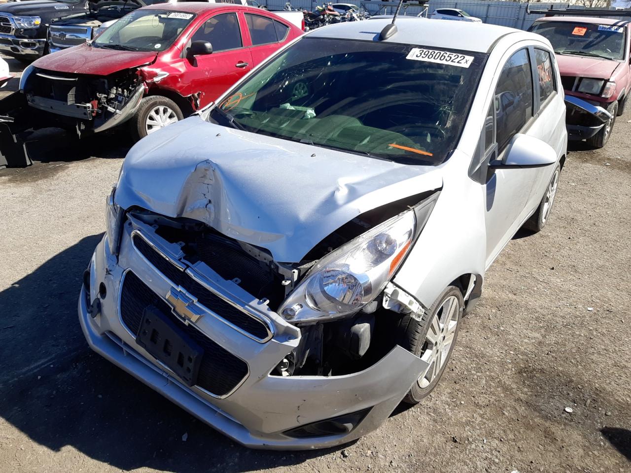 Photo 2 from auction – 2015 CHEVROLET SPARK 1LT with VIN KL8CD6S92FC761015