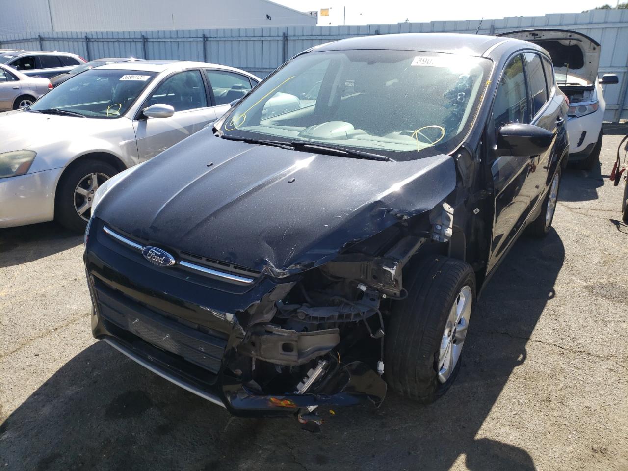Photo 2 from auction – 2016 FORD ESCAPE SE with VIN 1FMCU0GX6GUA53501