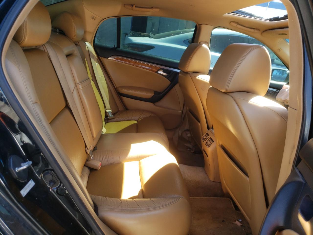 Photo 6 from auction – 2004 ACURA TL with VIN 19UUA66294A070429