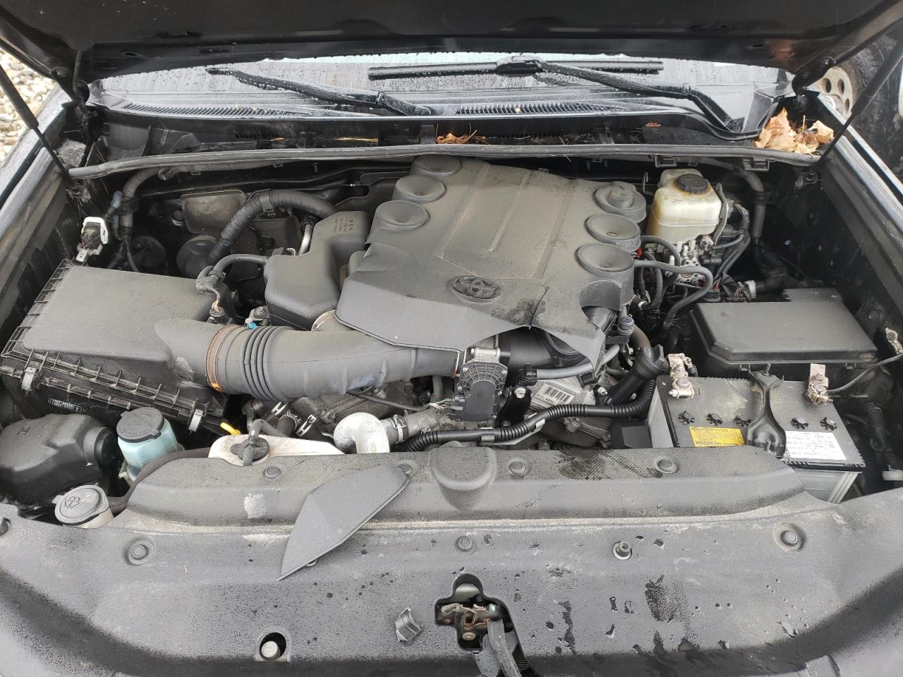Photo 7 from auction – 2016 TOYOTA 4RUNNER SR with VIN JTEBU5JR7G5278703