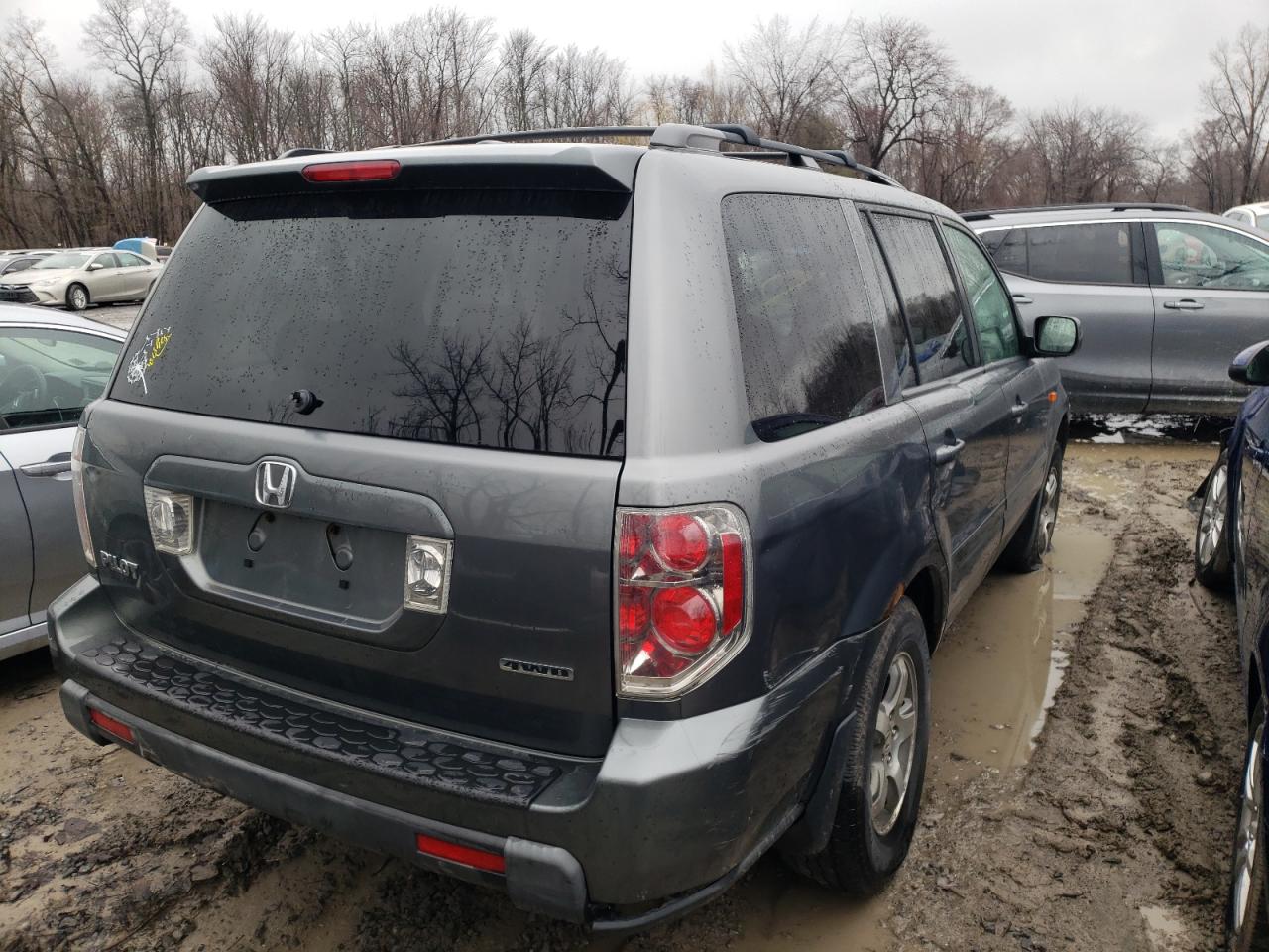 Photo 4 from auction – 2008 HONDA PILOT EXL with VIN 5FNYF18558B025612