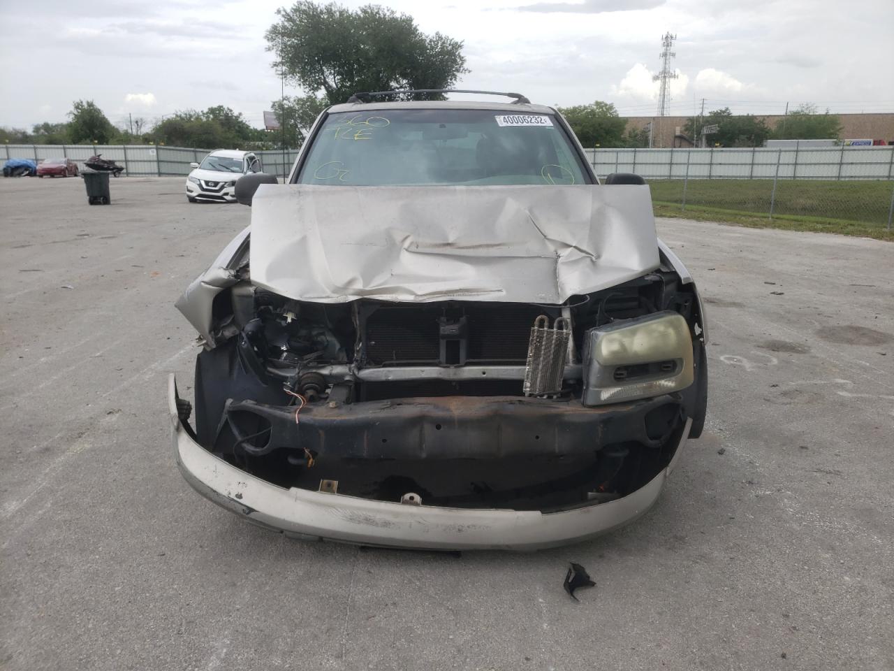 Photo 9 from auction – 2003 CHEVROLET TRAILBLAZE with VIN 1GNDT13S032371591