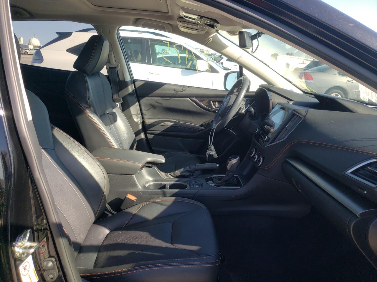 Photo 5 from auction – 2018 SUBARU CROSSTREK with VIN JF2GTALC5JH310392