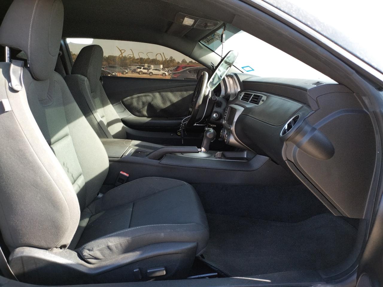 Photo 5 from auction – 2014 CHEVROLET CAMARO LT with VIN 2G1FB1E34E9295705