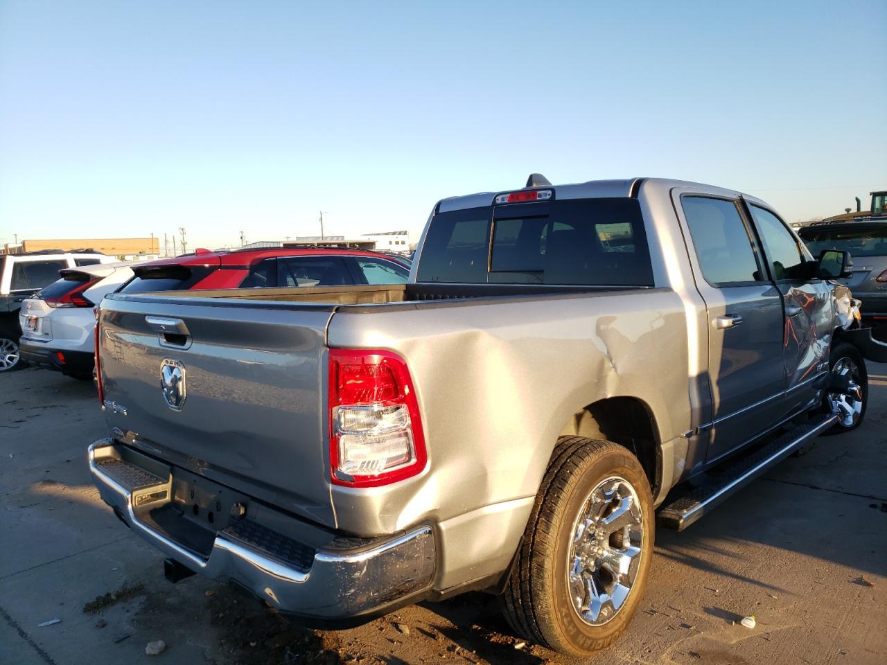 Photo 4 from auction – 2019 RAM 1500 BIG H with VIN 1C6RREFT8KN616814