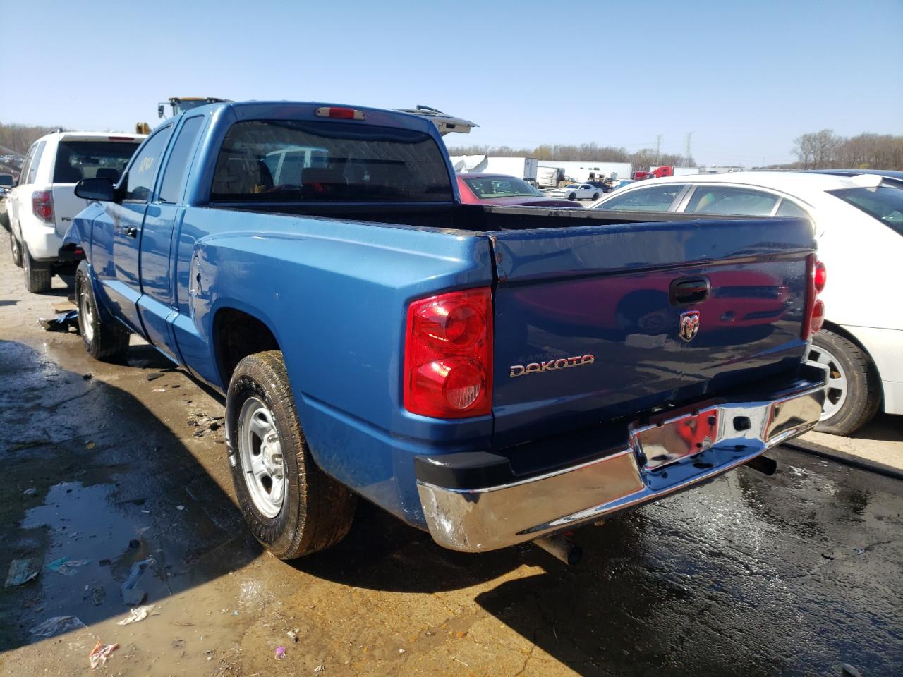 Photo 3 from auction – 2005 DODGE DAKOTA ST with VIN 1D7HE22K95S297494