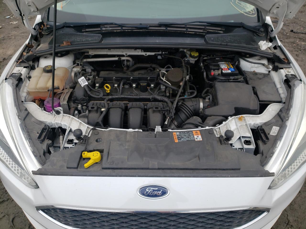 Photo 7 from auction – 2015 FORD FOCUS SE with VIN 1FADP3F25FL301755