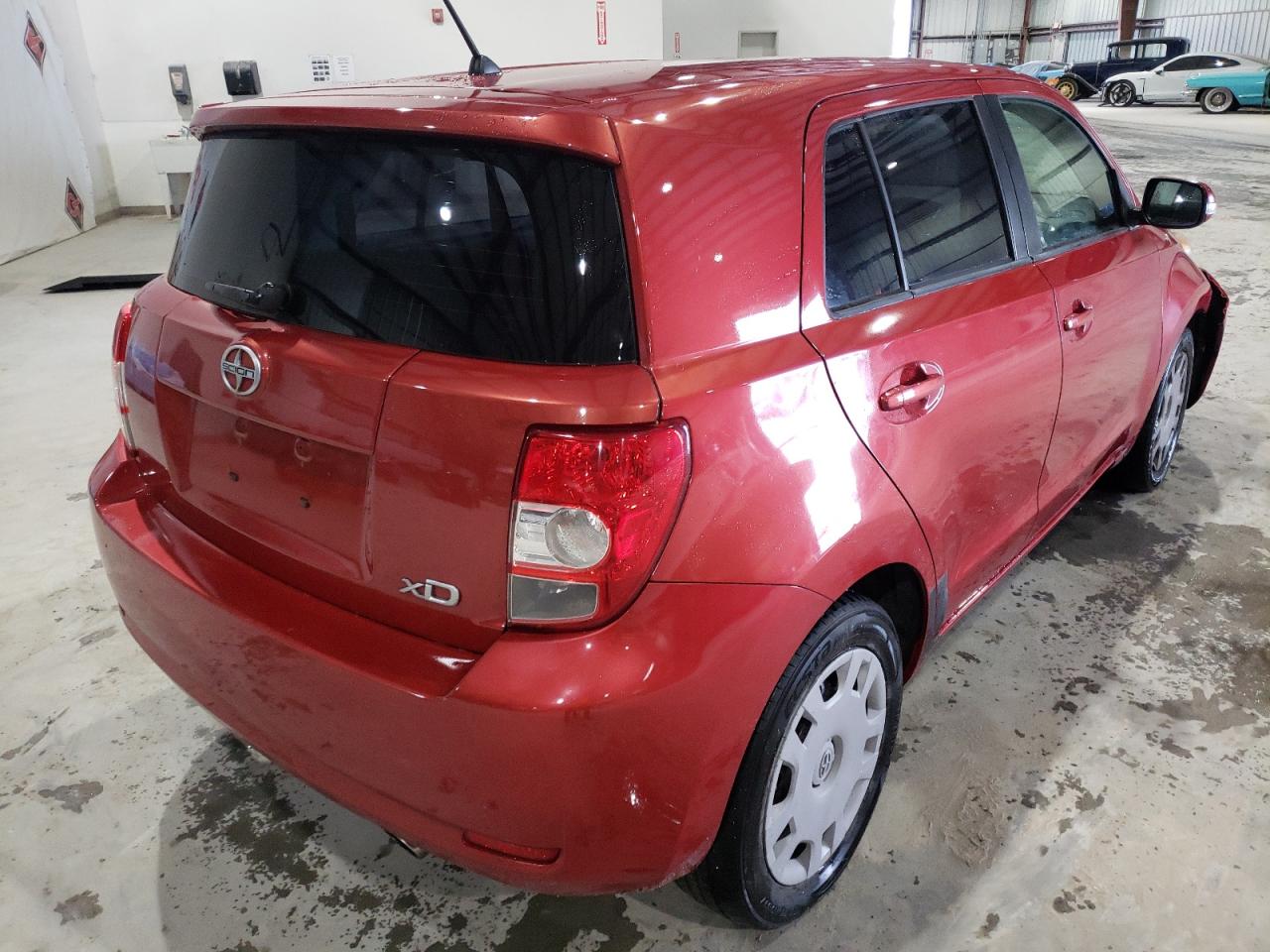 Photo 4 from auction – 2008 TOYOTA SCION XD with VIN JTKKU10498J020414