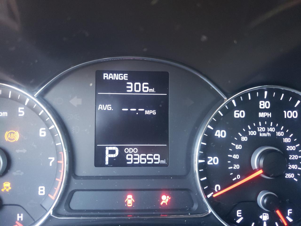 Photo 8 from auction – 2016 KIA FORTE LX with VIN KNAFK5A82G5536979