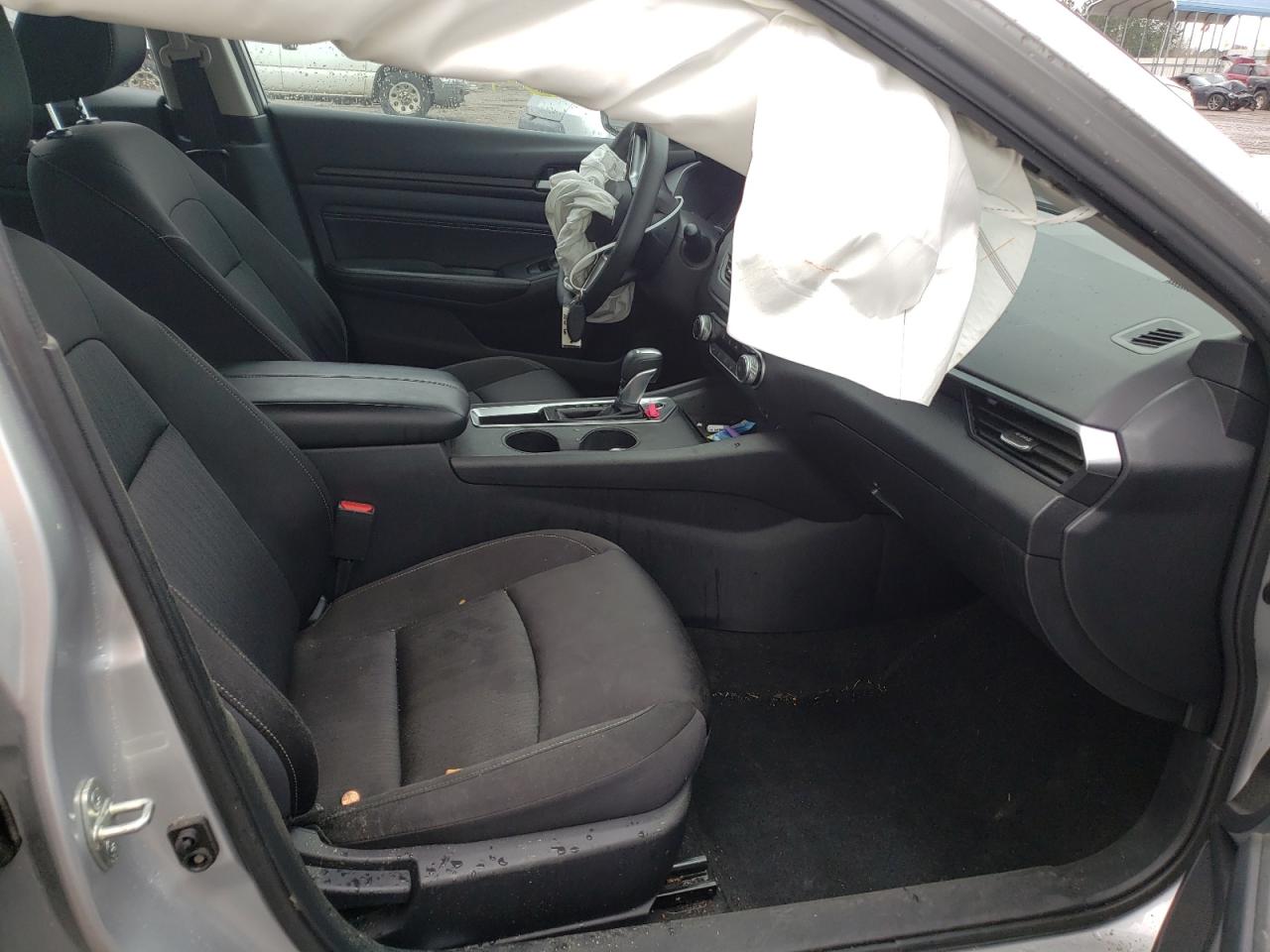 Photo 5 from auction – 2019 NISSAN ALTIMA S with VIN 1N4BL4BV6KC228771