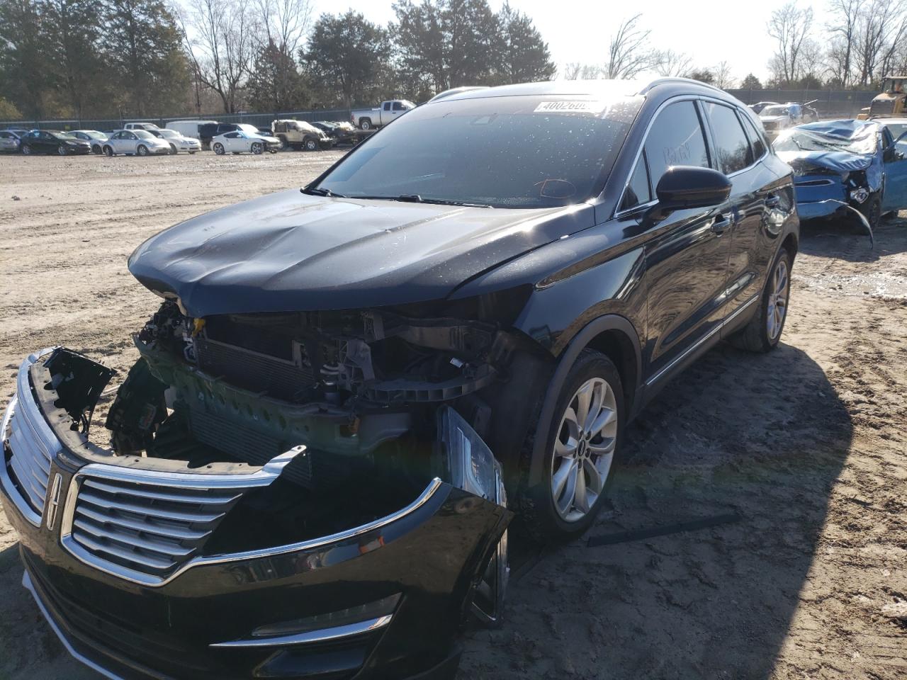 Photo 2 from auction – 2015 LINCOLN MKC with VIN 5LMCJ1A97FUJ07618