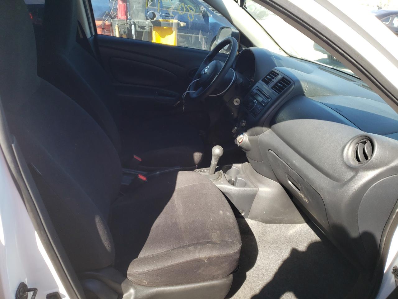 Photo 5 from auction – 2013 NISSAN VERSA S with VIN 3N1CN7AP3DL847898