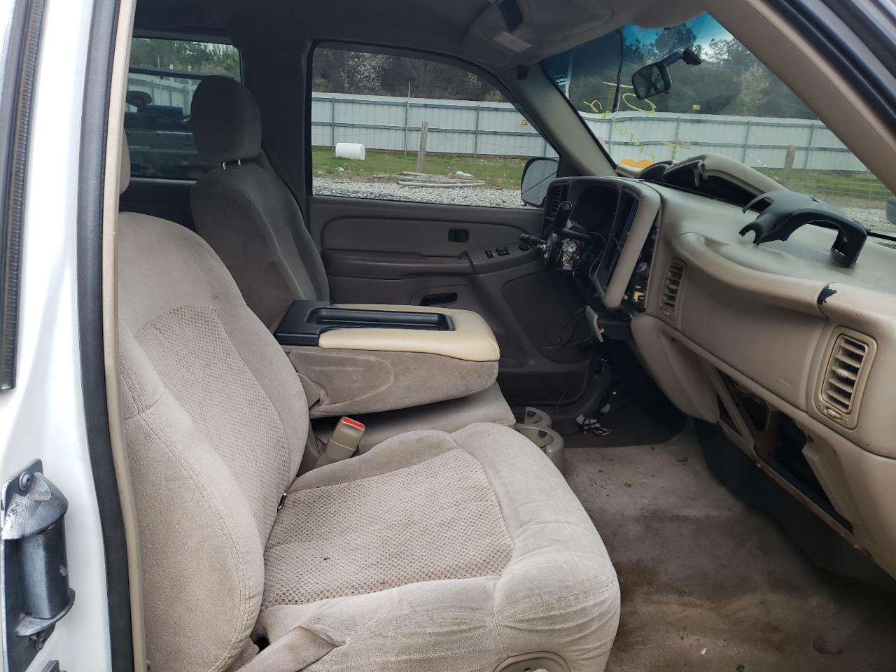 Photo 5 from auction – 2001 CHEVROLET SILVERADO with VIN 2GCEC19V811224785