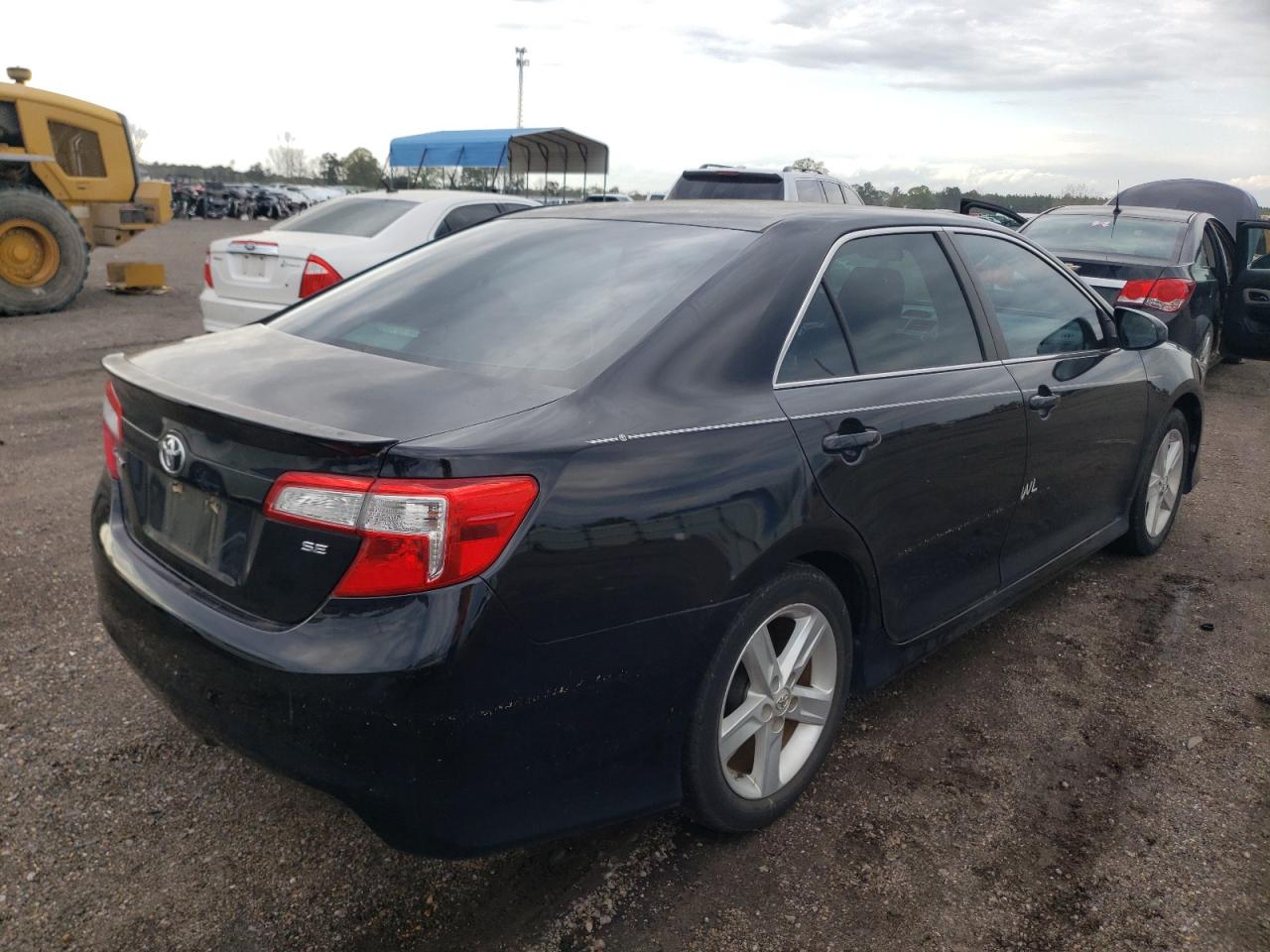 Photo 4 from auction – 2014 TOYOTA CAMRY L with VIN 4T1BF1FK3EU760196