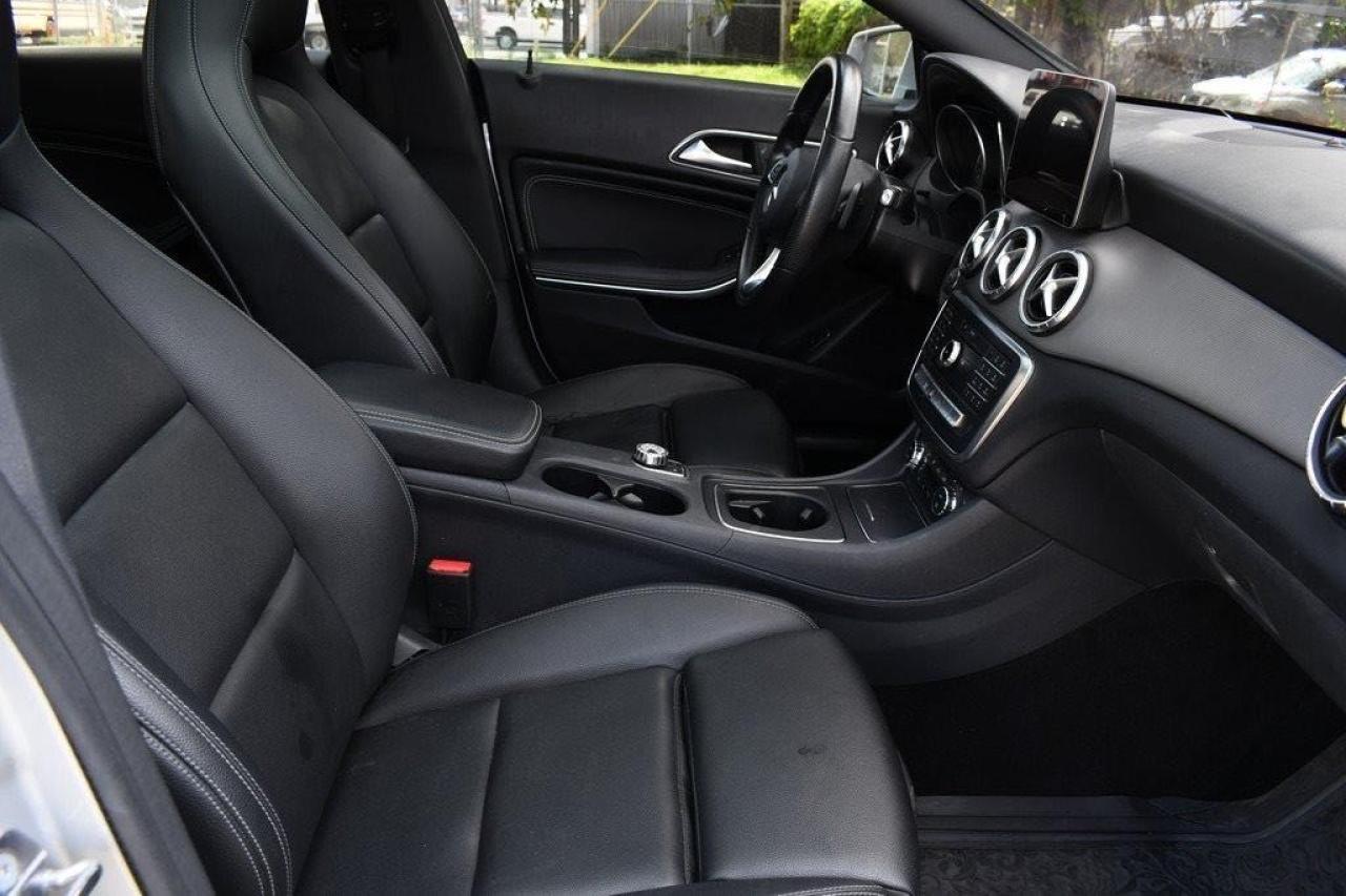 Photo 5 from auction – 2019 MERCEDES-BENZ CLA 250 with VIN WDDSJ4EB6KN738467