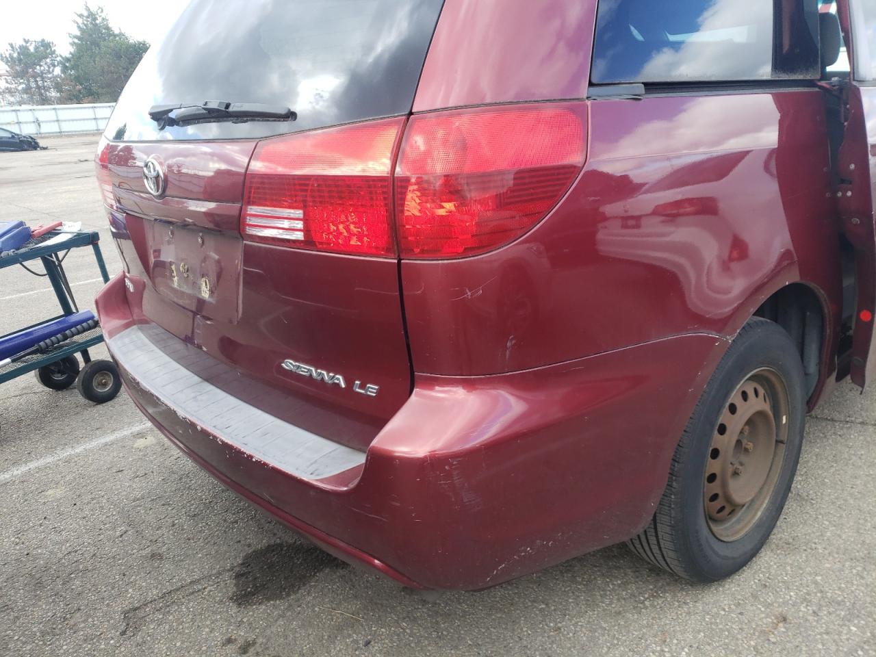 Photo 9 from auction – 2005 TOYOTA SIENNA with VIN 5TDZA23CX5S301210