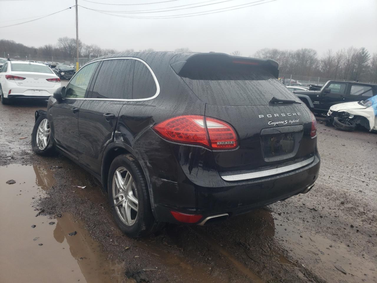 Photo 3 from auction – 2012 PORSCHE CAYENNE S with VIN WP1AE2A27CLA92775
